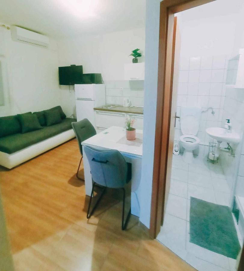 Apartments Jagoda Сплит Екстериор снимка