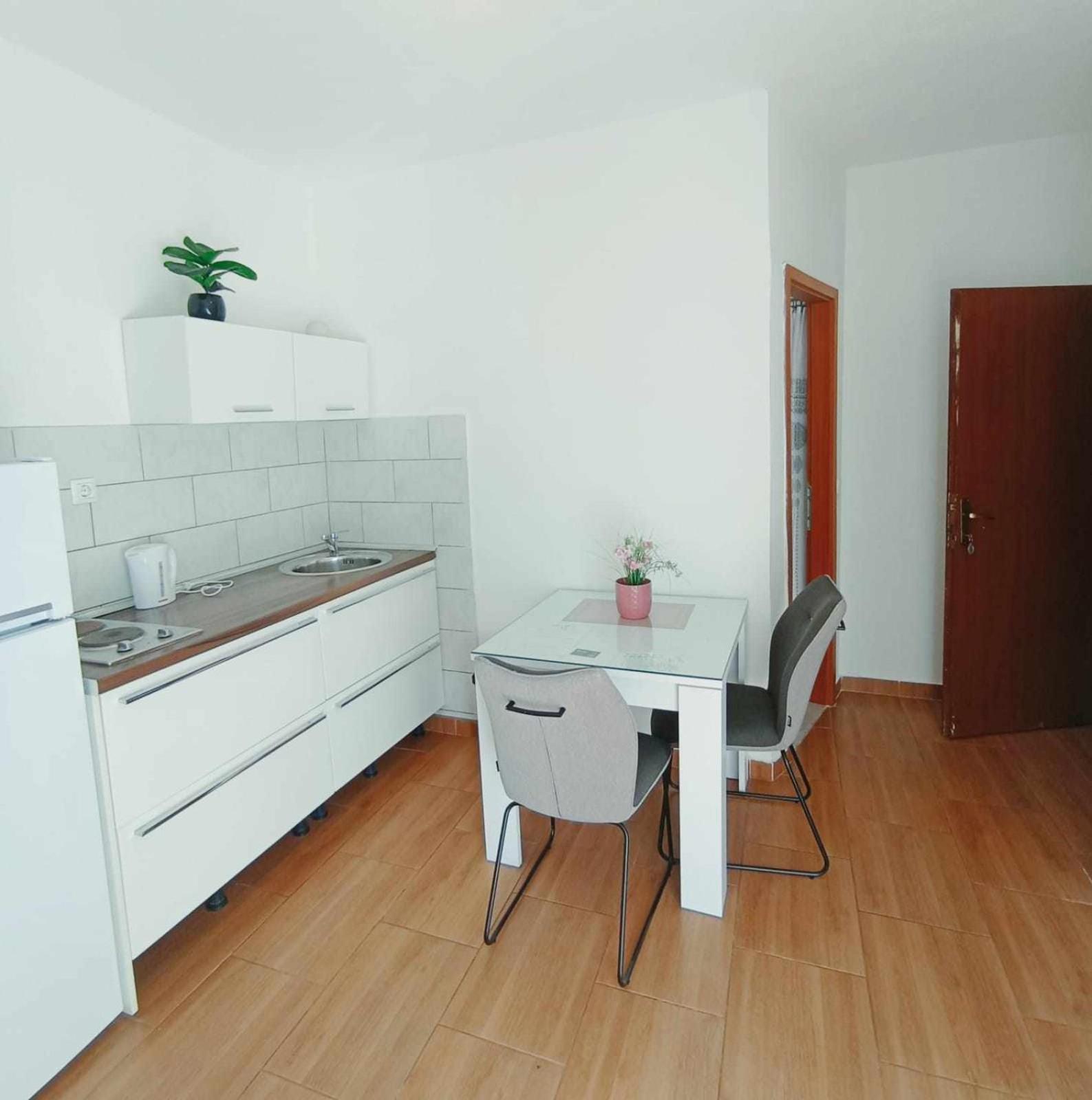 Apartments Jagoda Сплит Екстериор снимка